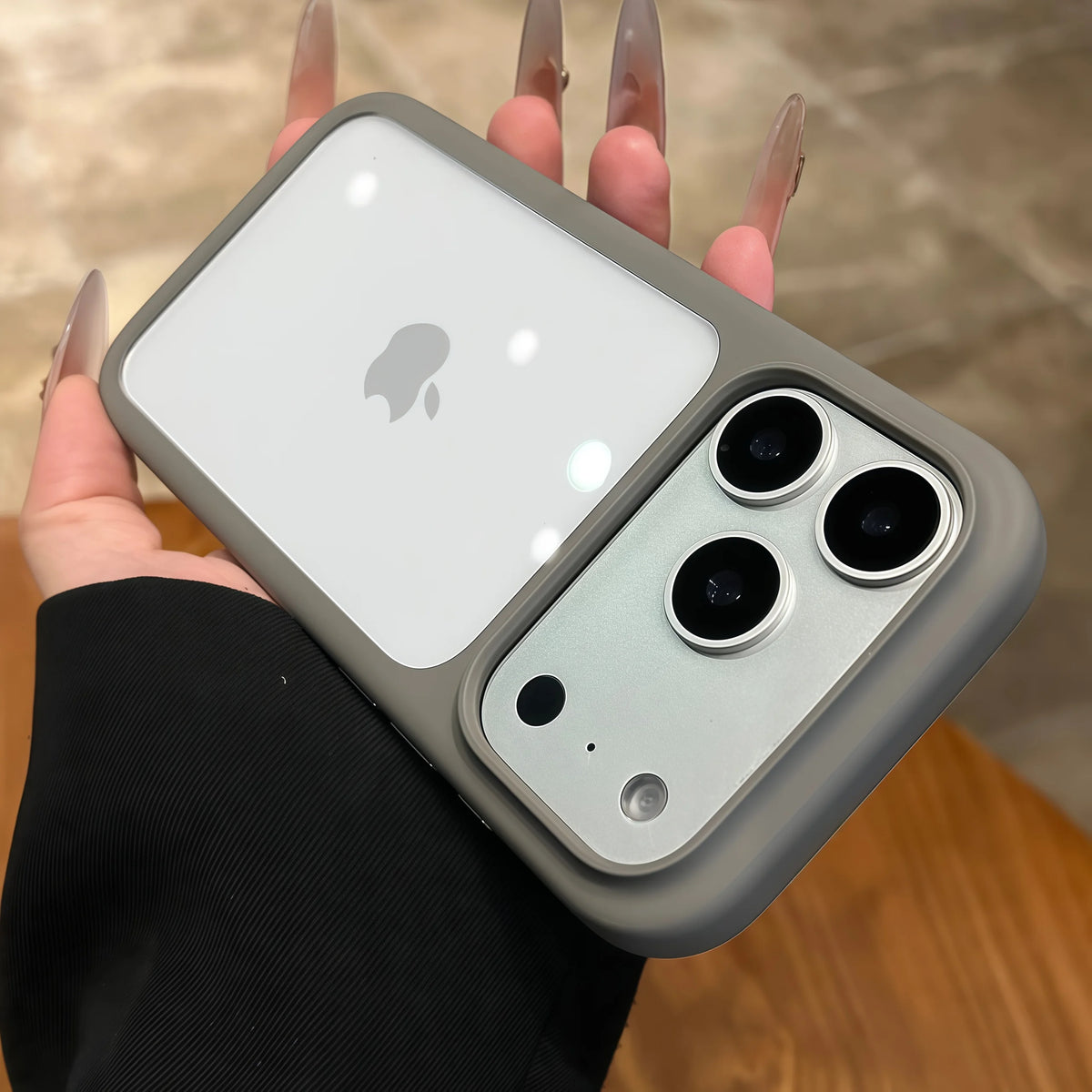 Capinha Silicone Transparente iPhone 17/18 Pro